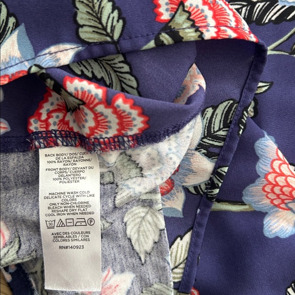 Loft Blouse - Picture 3 of 3